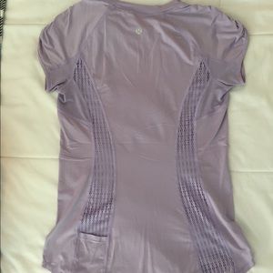 LULULEMON RUNNING SHIRT